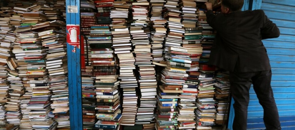 EU PROHÍBE LIBROS DE GARCÍA MÁRQUEZ, ISABEL ALLENDE Y LAURA ESQUIVEL