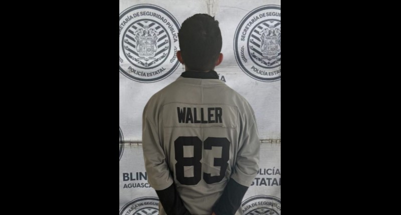 POLICÍAS DEL MANDO COORDINADO EN AGS DETIENEN A PRESUNTO DISTRIBUIDOR EN PODER DE APROXIMADAMENTE 300 GRAMOS DE MARIHUANA