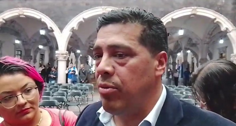 PERMANECERÁN POR VARIOS DÍAS LAS PANCARTAS Y PINTAS DE LA MARCHA DEL 8M EN EL MUNICIPIO DE AGS: LEO MONTALEZ | VIDEO 