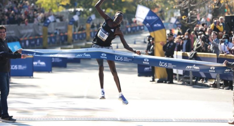 CAMPEÓN DEL MARATÓN DE NUEVA YORK ES SUSPENDIDO CINCO AÑOS POR DOPAJE