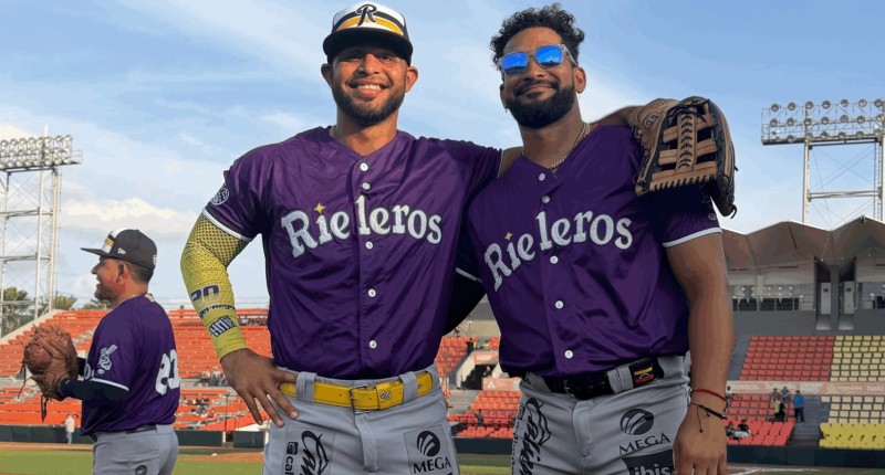 EN DUELO DE VOLTERETAS, RIELEROS LE GANA EL PRIMERO A DURANGO EN REYNOSA