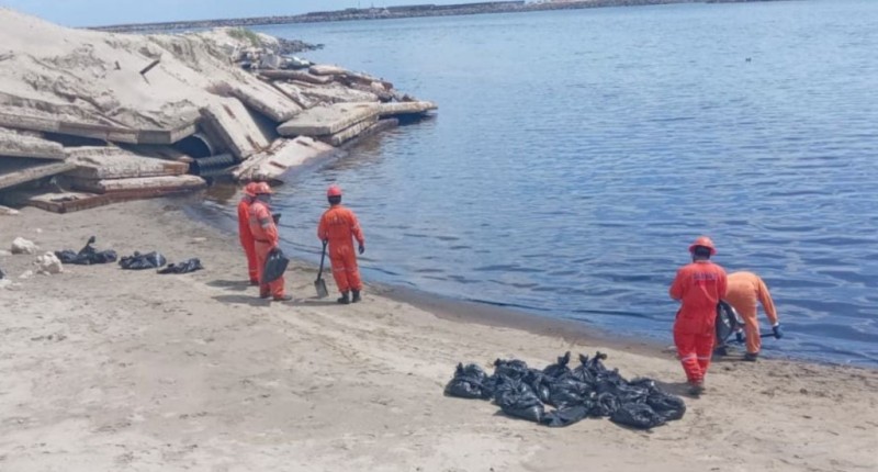 DERRAME EN EL GOLFO DE MÉXICO AFECTA CASI MIL KILÓMETROS DE COSTA DESDE TABASCO HASTA TAMAULIPAS