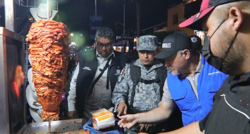 FORTALECEN SEGURIDAD EN LA ZONA DE LA FNSM, EN AGS, CON OPERATIVO PREVENTIVO PARA COMERCIANTES