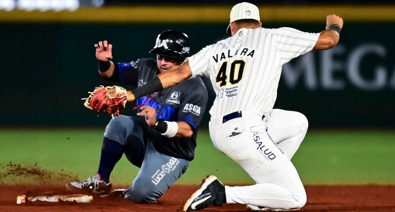 RIELEROS REMONTAN, VENCEN A ACEREROS Y EMPATAN LA SERIE