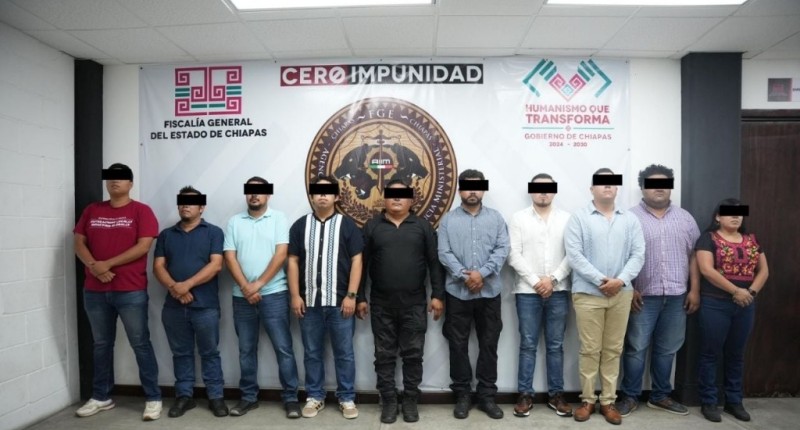 DETIENEN A 10 SERVIDORES PÚBLICOS DE LA FISCALÍA DE CHIAPAS POR ACTOS DE TORTURA CAPTADOS EN VIDEO