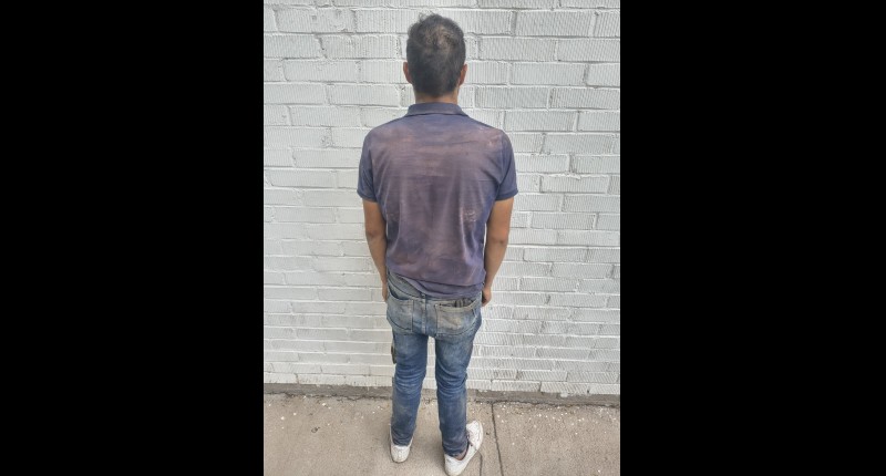 HIZO BOQUETE Y SE METIÓ A ROBAR A UN NEGOCIO EN LA COLONIA MORELOS, EN AGS