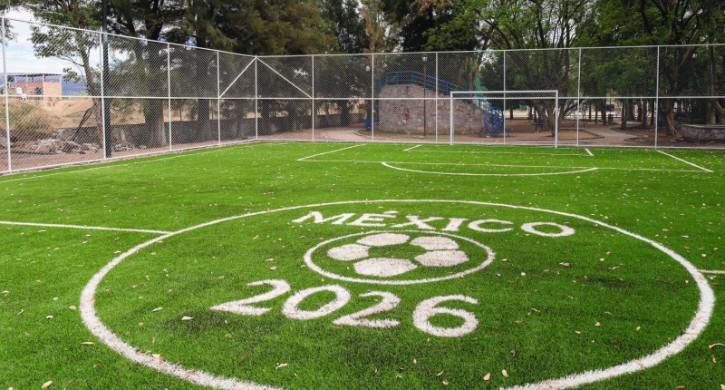 ENTREGA ALCALDE DE CALVILLO CANCHAS DE FÚTBOL