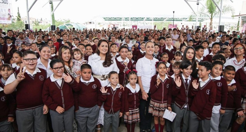 EN AGUASCALIENTES, TERE JIMÉNEZ Y CLAUDIA SHEINBAUM ENTREGAN BECAS `RITA CETINA`
