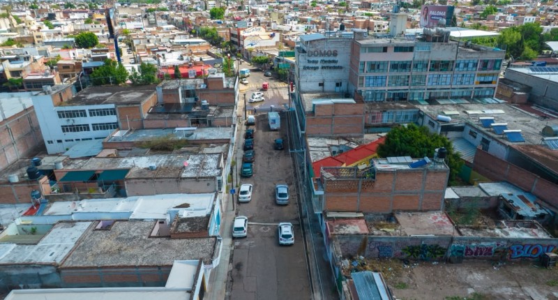 INICIA MUNICIPIO DE AGUASCALIENTES REHABILITACIÓN DE LA CALLE JOSEFA ORTIZ DE DOMÍNGUEZ EN EL BARRIO DE EL ENCINO