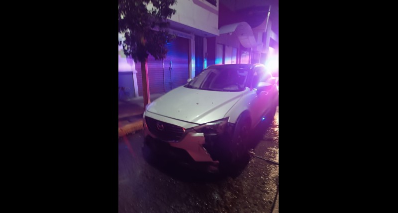 AUTOMOVILISTA CHOCÓ DE MADRUGADA CONTRA BOLARDOS   EN LA ZONA CENTRO DE AGS