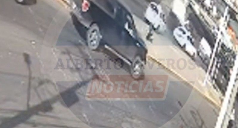 TRACTOCAMIÓN SE LLEVA EN CARAMBOLA A VARIOS VEHÍCULOS EN LA CARRETERA 70 ORIENTE; HAY 16 PERSONAS LESIONADAS Y UN CONDUCTOR DETENIDO | VIDEO 