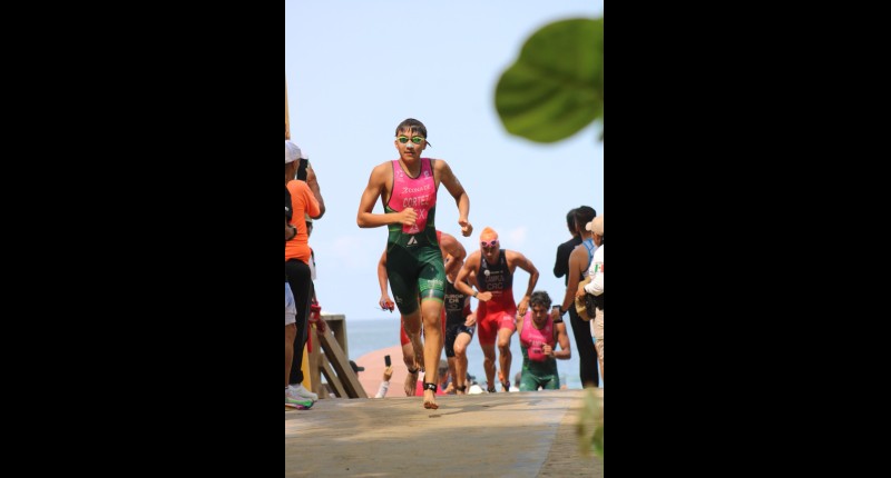 TRIATLETA Y ENTRENADOR DE AGUASCALIENTES REPRESENTARÁN A MÉXICO EN LOS JUEGOS OLÍMPICOS JUVENILES DAKAR 2026