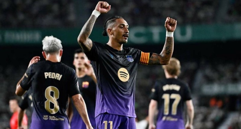 A LO CAMPEÓN! BARCELONA DEBUTA APLASTANDO AL ELCHE DE MARTÍN ANSELMI