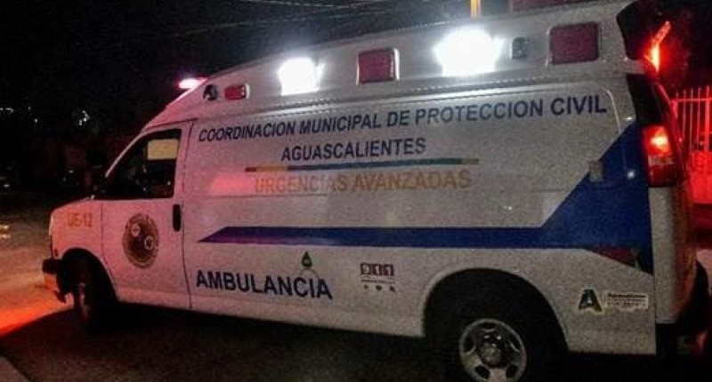 TRAS DESIGUAL CHOQUE EN AGS DOS OCUPANTES DE UNA MOTOCICLETA RESULTARON LESIONADOS, UNO DE GRAVEDAD 