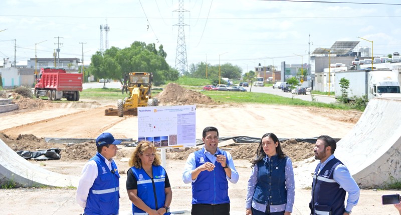 SUPERVISA ALCALDE DE AGS, LEO MONTAÑEZ, AVANCES EN LA REHABILITACIÓN DEL PARQUE LINEAL LAS PRESAS EN BENEFICIO DE LAS FAMILIAS DE PASEOS DE SAN ANTONIO
