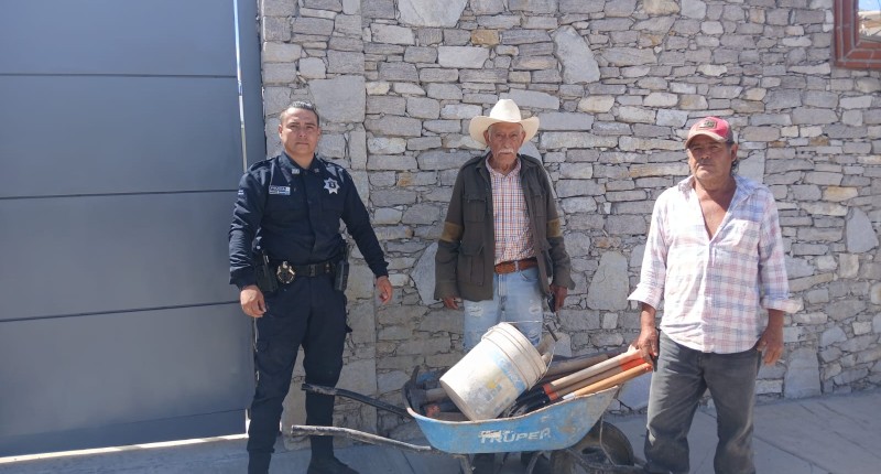 LOCALIZAN UNA CARRETILLA Y HERRAMIENTA VARIA QUE FUE ROBADA EN UN DOMICILIO UBICADO EN LOS CORRALES DE ENGORDA DEL MUNICIPIO DE SAN JOSÉ DE GRACIA