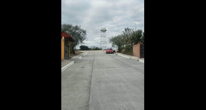 CALLE BENITO JUÁREZ, UNA OBRA QUE MEJORA LA INFRAESTRUCTURA EN ARROYO HONDO