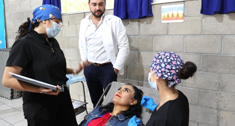 REGÍSTRATE Y RECIBE ATENCIÓN DENTAL SIN COSTO ESTE VIERNES EN POCITOS, EN AGS