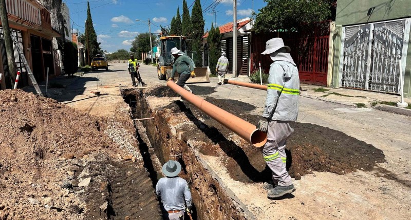 RENUEVA MUNICIPIO INFRAESTRUCTURA SANITARIA EN BENEFICIO DE RESIDENTES DEL FRACCIONAMIENTO PARRAS 