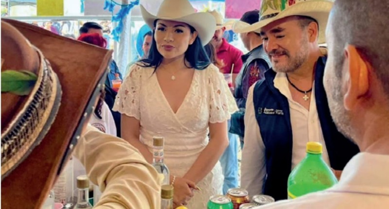 DESTACA LETICIA OLIVARES CONSOLIDACIÓN TURÍSTICA E INDUSTRIAL DE TEPEZALÁ EN EL MARCO DE SU INFORME DE GOBIERNO